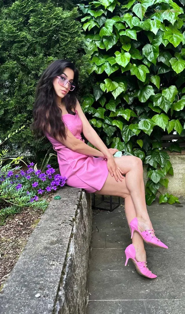 Another photo of Lilia