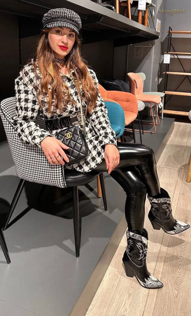 Another photo of Lilia