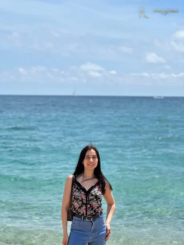 Another photo of Valeria