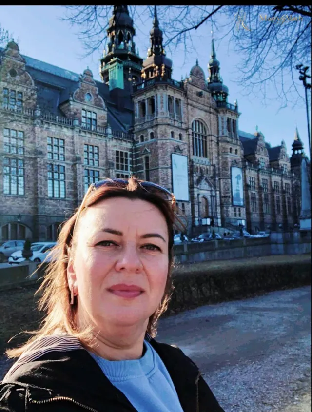 Natalia, 47