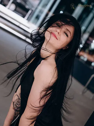 Another photo of LYUBOV