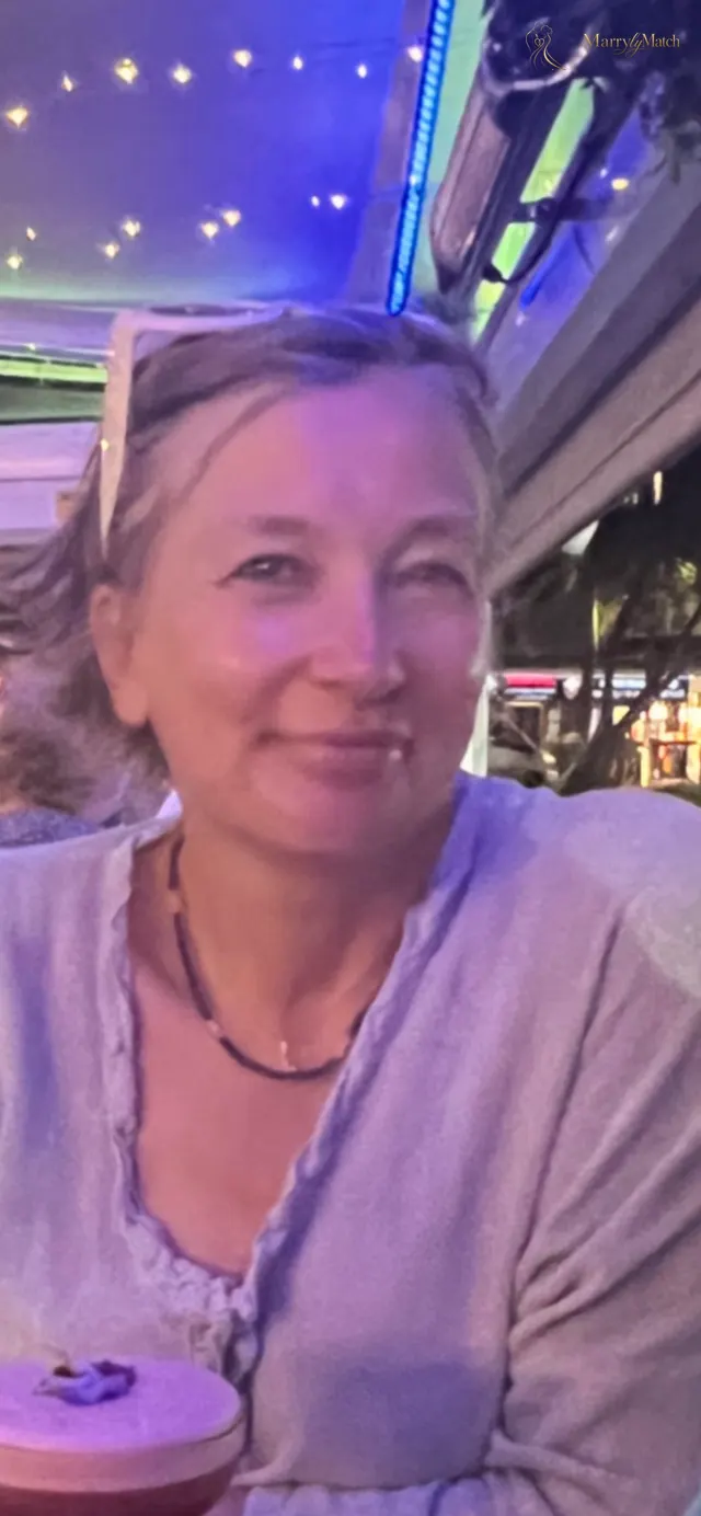 Elena, 63