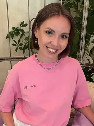 IRINA, 38
