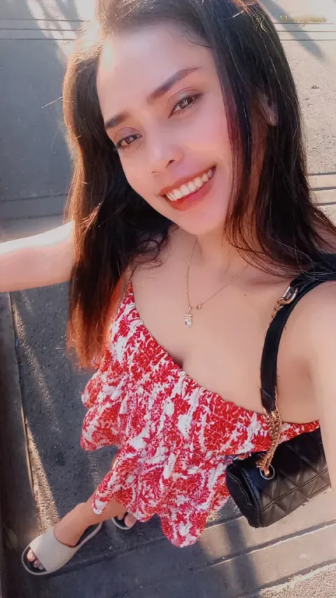 Another photo of Cecille
