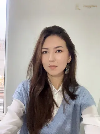 Another photo of ZHANSAYA