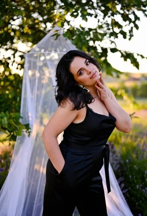 Another photo of Viktoria