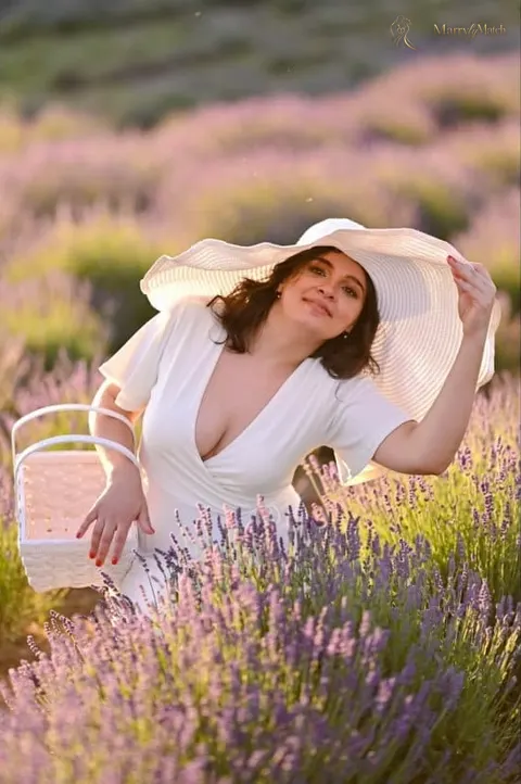 Another photo of Viktoria