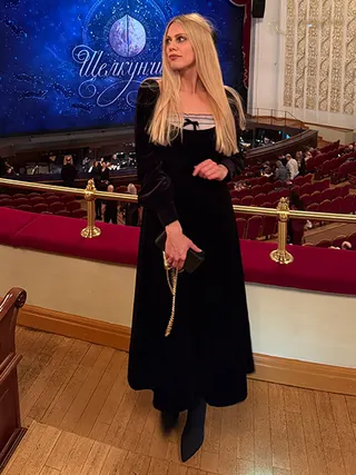 MARINA, 44