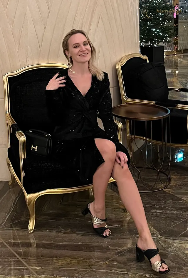 Alyona, 34