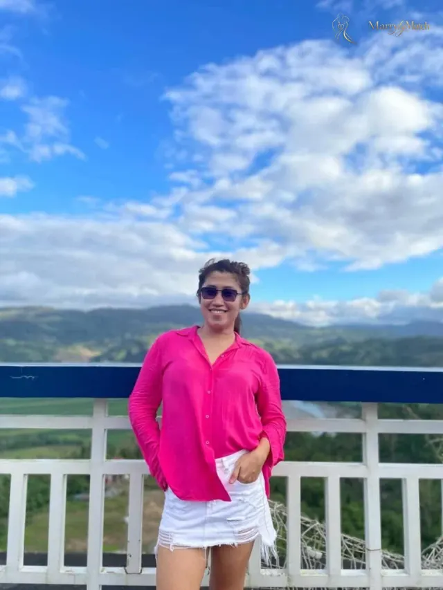 Another photo of Emjay Cabalza