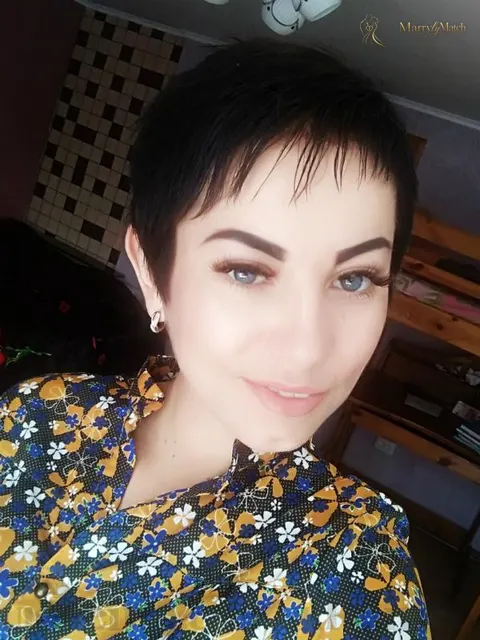 Olena, 37