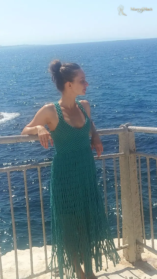 Olga, 44
