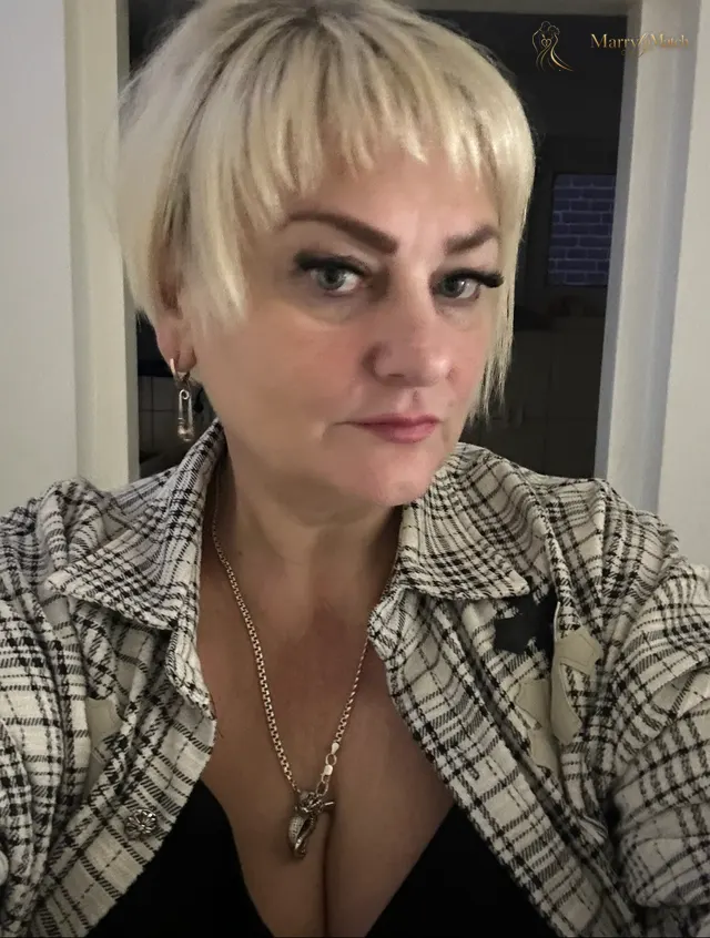 Svitlana, 49