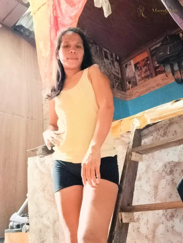 Another photo of Milagros