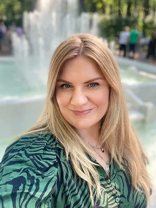 EKATERINA, 41