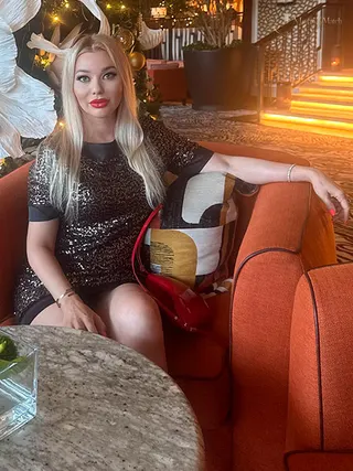 Another photo of OKSANA