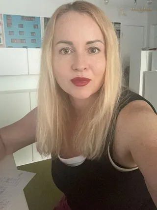 Another photo of POLINA