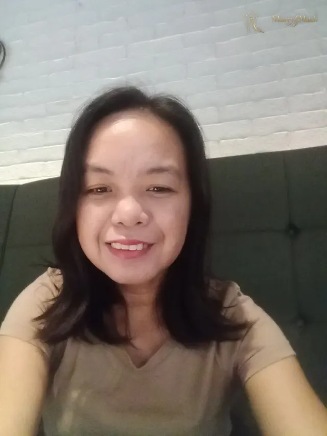 Aimee, 40