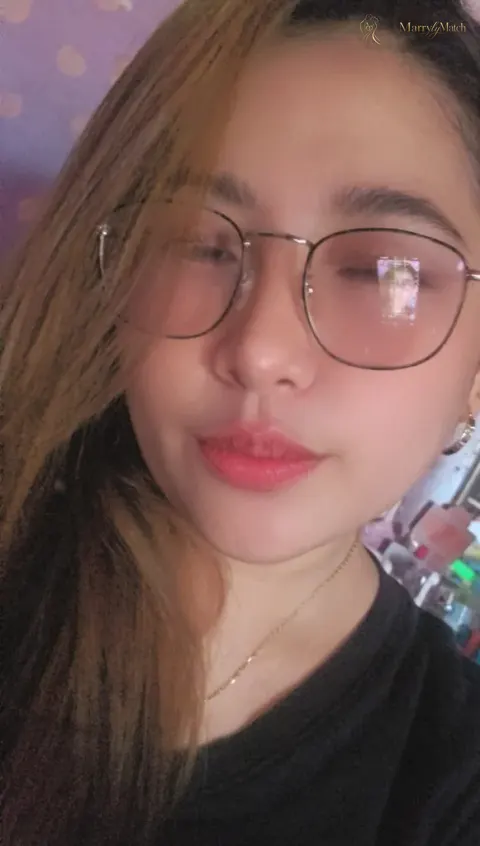 Another photo of Shey