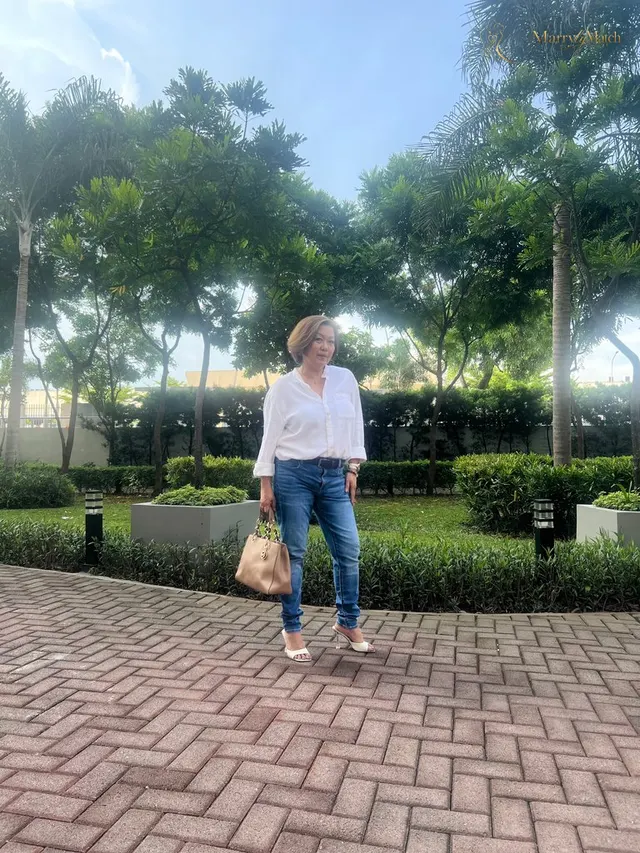 Another photo of Sue