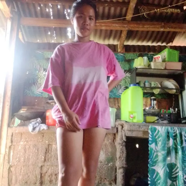 Ivy, 24