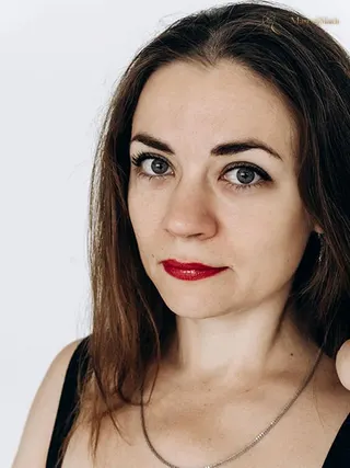 NADEZHDA, 37