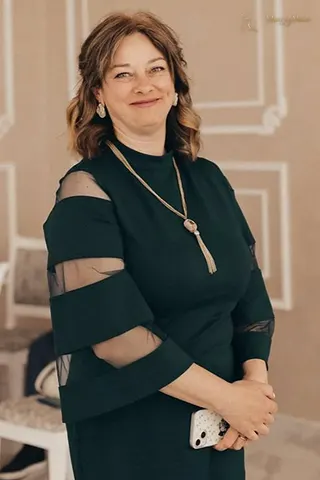 NATALYA, 46
