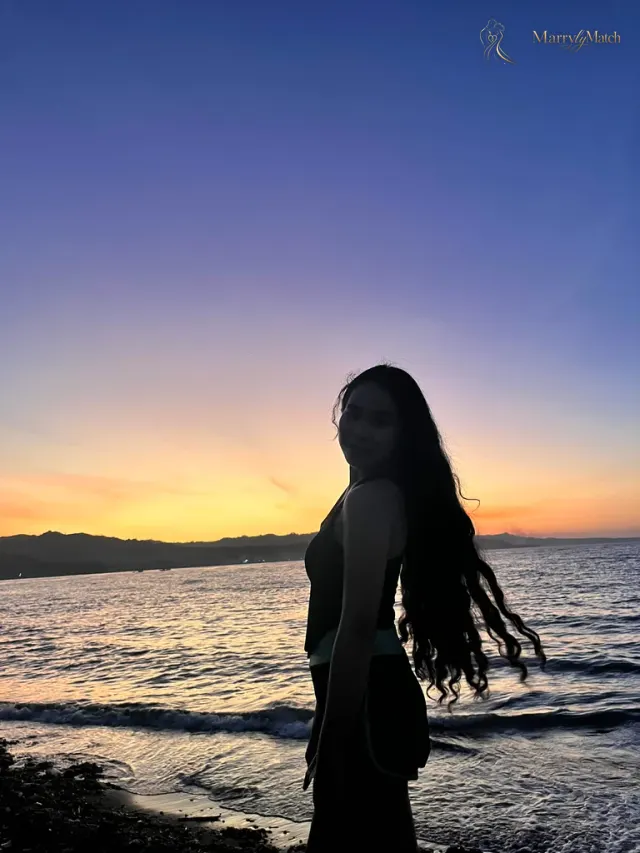 Another photo of Chloe