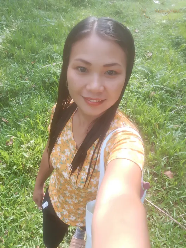 Mae, 31
