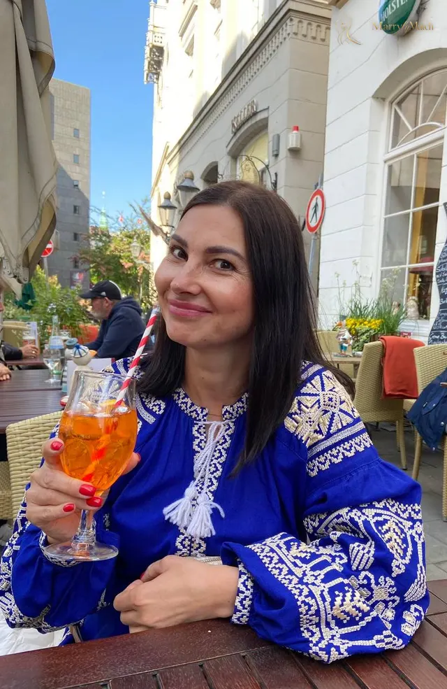 Another photo of Yulia
