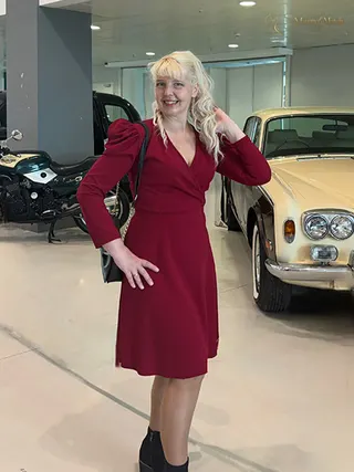 IRINA, 52