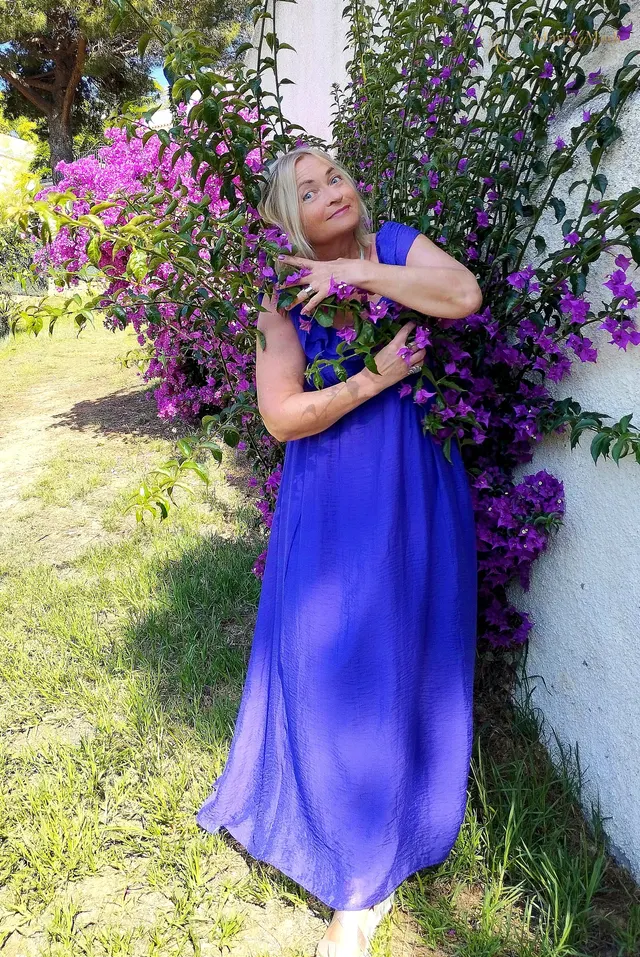 Ludmila, 61