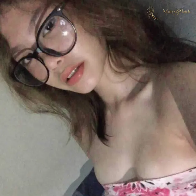 Cyri, 19