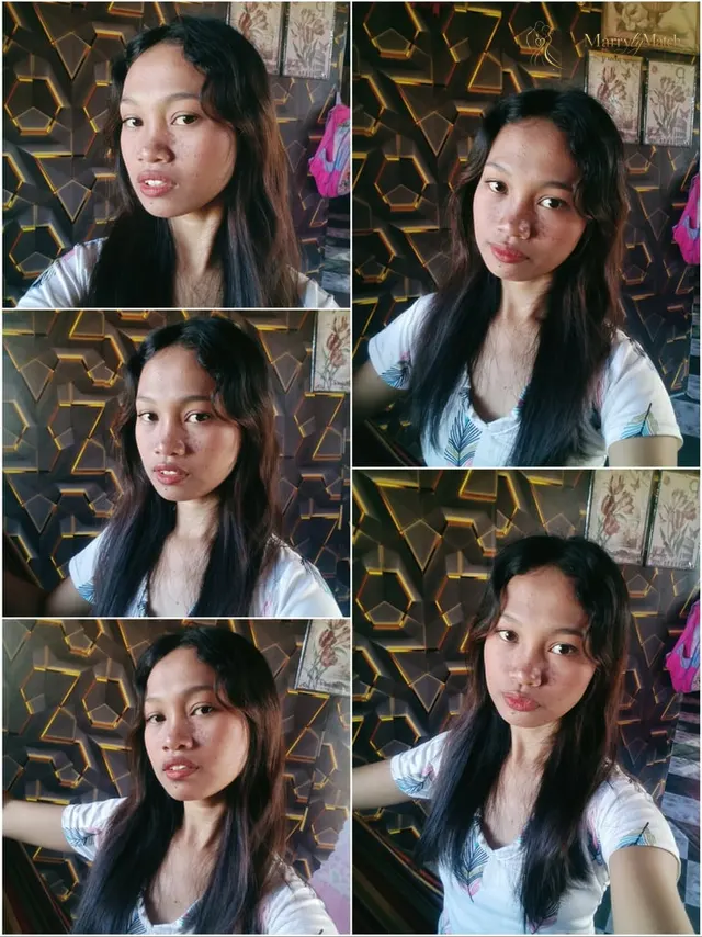 Julie, 22