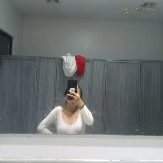 Another photo of Katrina