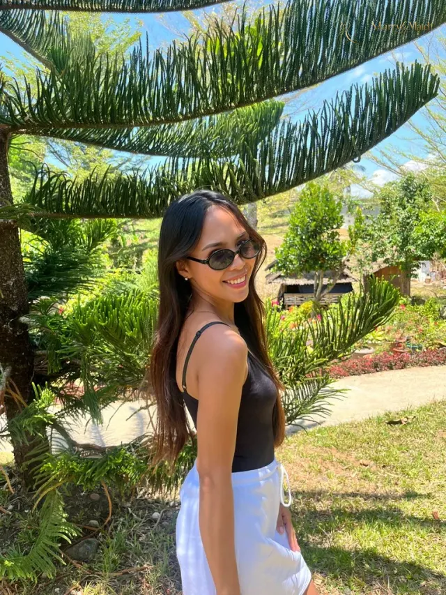 Another photo of Marie
