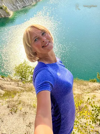 NATALYA, 53