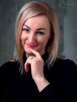 VIKTORIYA, 45