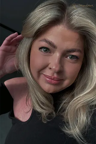 MARIYA, 39