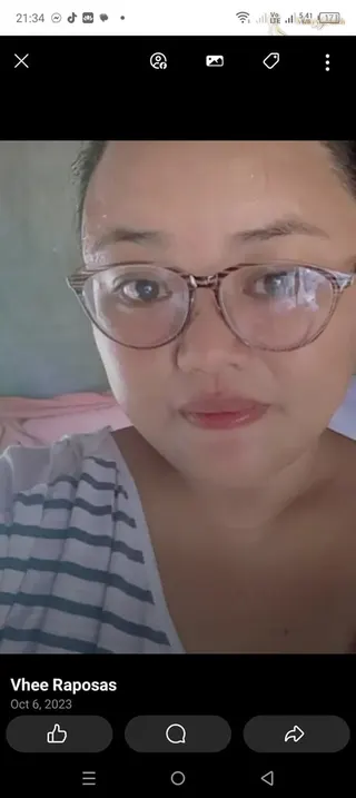 Ivy, 42