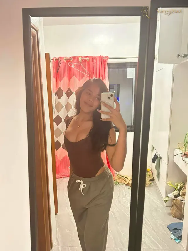Pat, 23