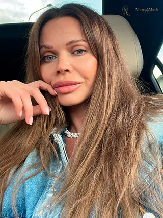 Another photo of TATYANA