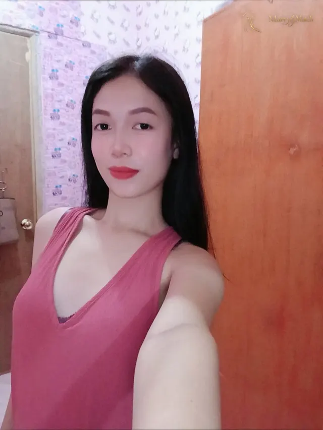 Another photo of Gem Rose