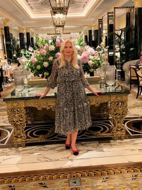 Zhanna, 57