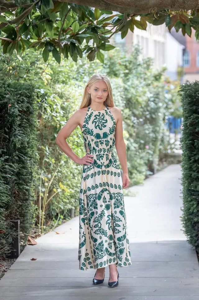 Another photo of Yuliia