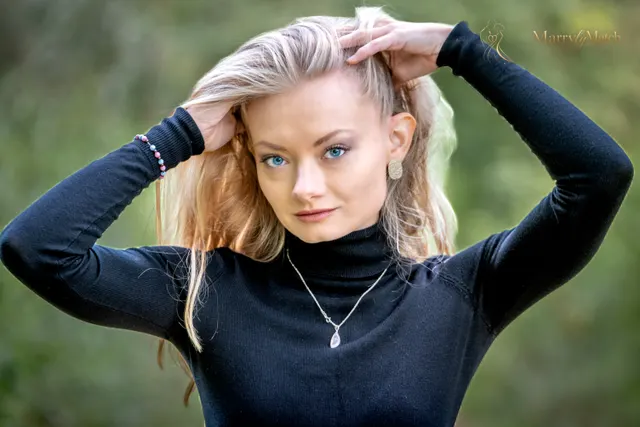 Another photo of Yuliia