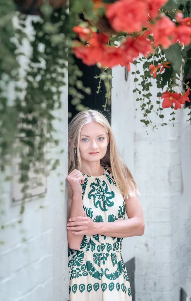 Another photo of Yuliia