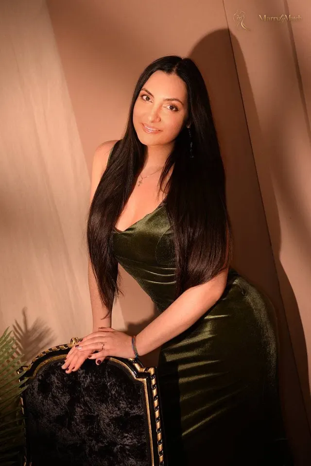 Another photo of Alina