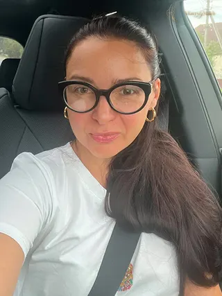 ANNA, 42