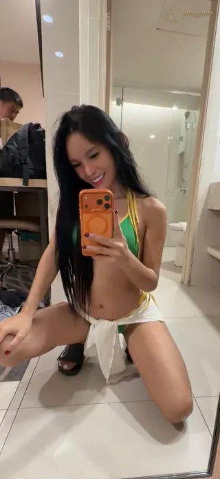 Another photo of Sam
